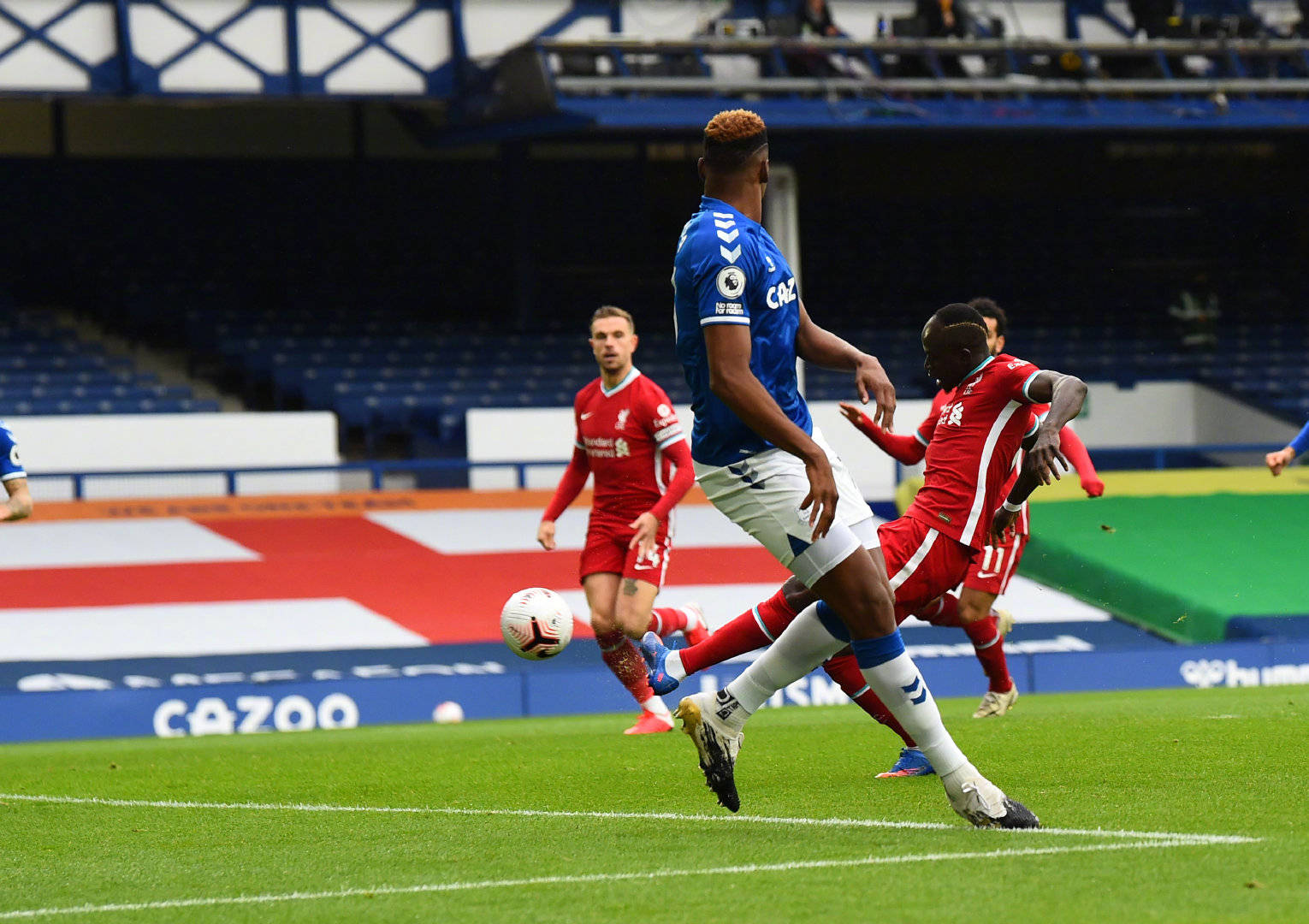 而且在关键 而且在关键